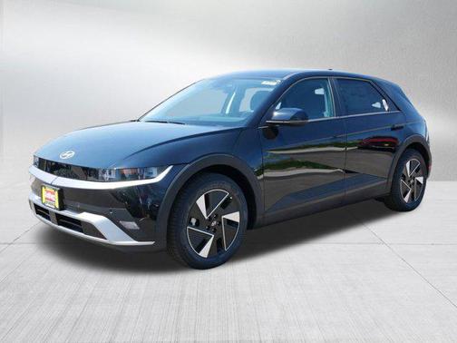 2025 Hyundai IONIQ 5 SE