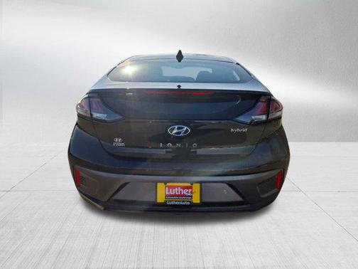 2021 Hyundai IONIQ Hybrid SEL