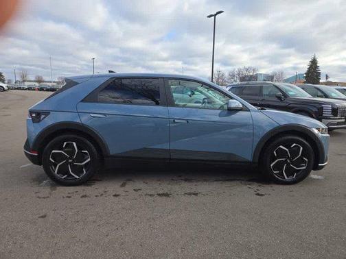 2024 Hyundai IONIQ 5 SEL