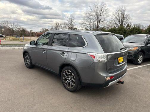 2015 Mitsubishi Outlander GT
