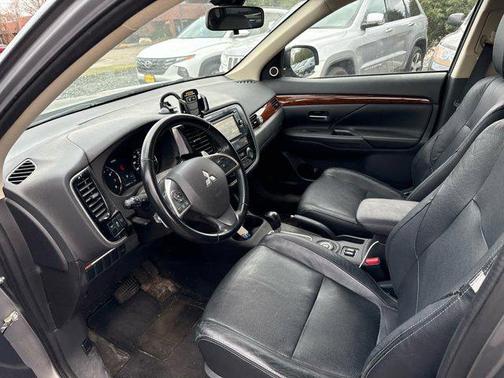 2015 Mitsubishi Outlander GT