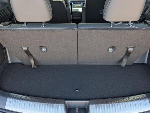 Shimmering Silver 2026 Hyundai SANTA FE HEV Calligraphy