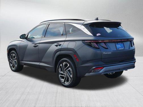 Ecotronic Gray Matte 2025 Hyundai TUCSON Limited