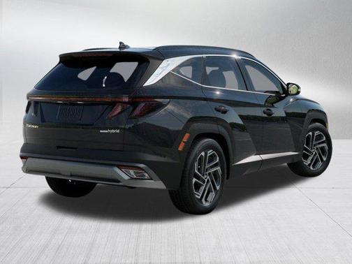 Ash Black 2026 Hyundai TUCSON Hybrid Limited