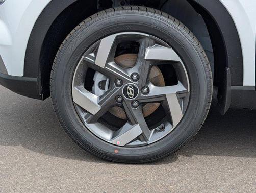 Lunar White 2026 Hyundai VENUE SEL
