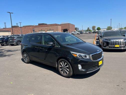 2015 Kia Sedona SX
