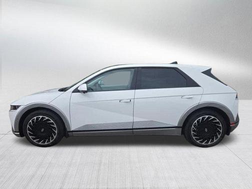 Atlas White 2023 Hyundai IONIQ 5 Limited