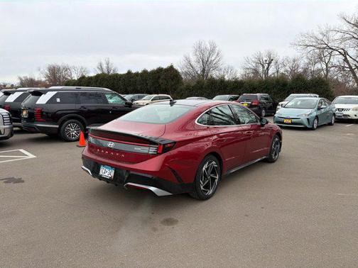 2025 Hyundai SONATA SEL