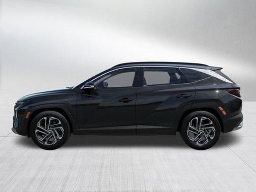 Ash Black 2026 Hyundai TUCSON Hybrid Limited