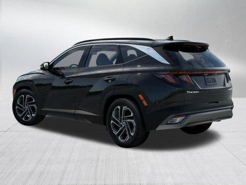 Ash Black 2026 Hyundai TUCSON Hybrid Limited