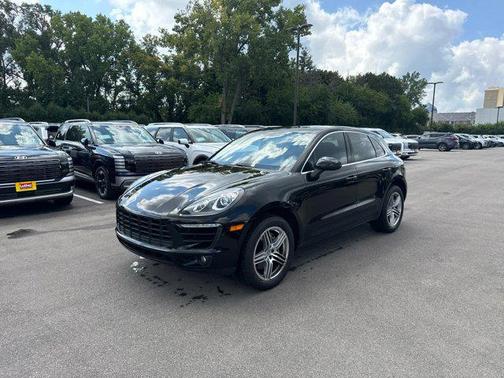 2017 Porsche Macan S