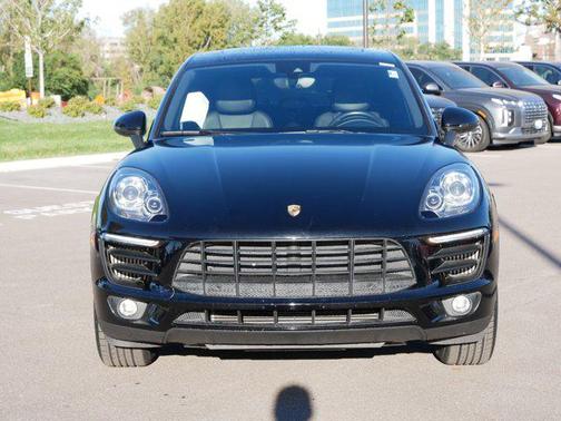 2017 Porsche Macan S