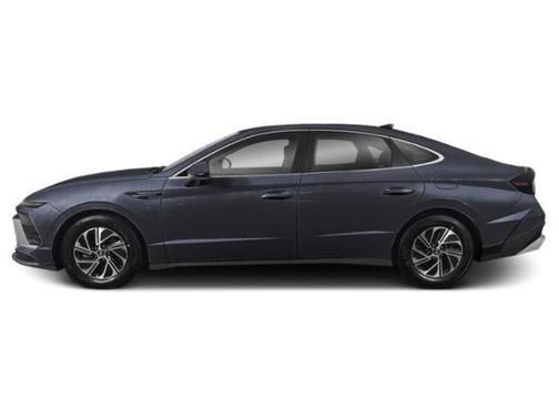 2026 Hyundai SONATA Hybrid Base