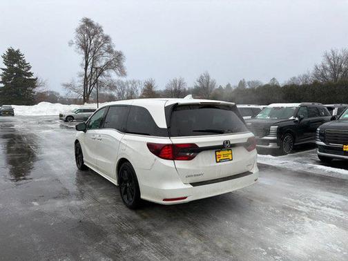 2024 Honda Odyssey Sport