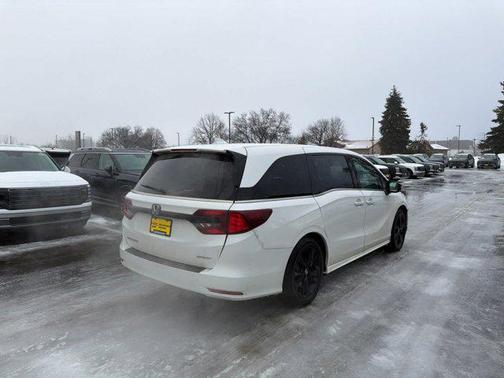 2024 Honda Odyssey Sport