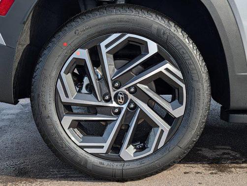 Shimmering Silver 2026 Hyundai TUCSON Limited
