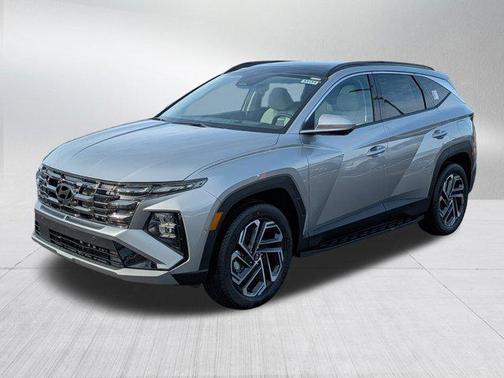 Shimmering Silver 2026 Hyundai TUCSON Limited