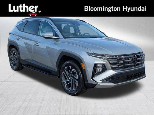 Shimmering Silver 2026 Hyundai TUCSON Limited