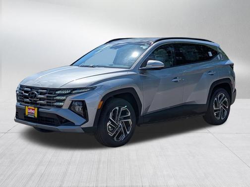Shimmering Silver 2026 Hyundai TUCSON Limited