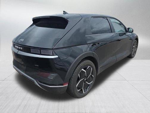 Abyss Black 2024 Hyundai IONIQ 5 SEL