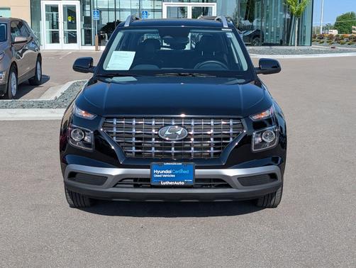 Onyx Black 2026 Hyundai VENUE SEL