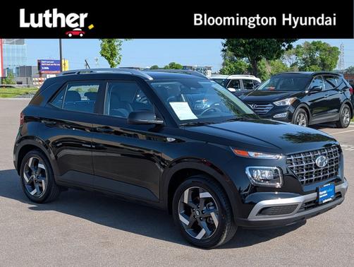 Onyx Black 2026 Hyundai VENUE SEL