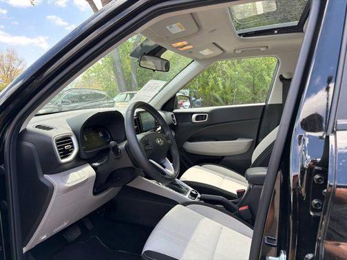 Onyx Black 2026 Hyundai VENUE SEL