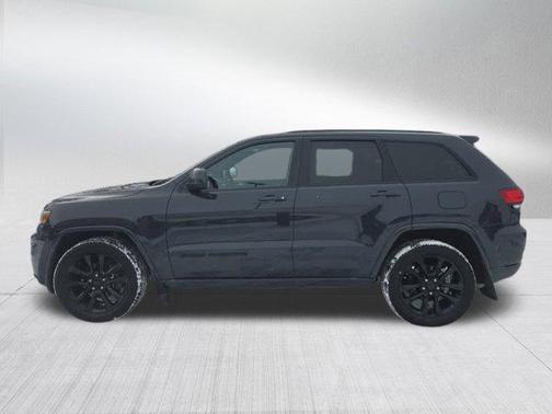 2017 Jeep Grand Cherokee Altitude