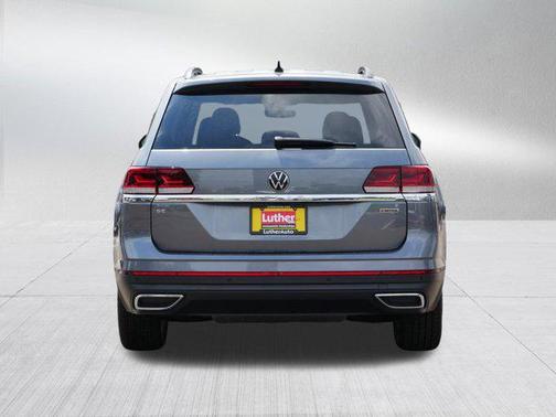2022 Volkswagen Atlas 2.0T SE w/Technology 4MOTION