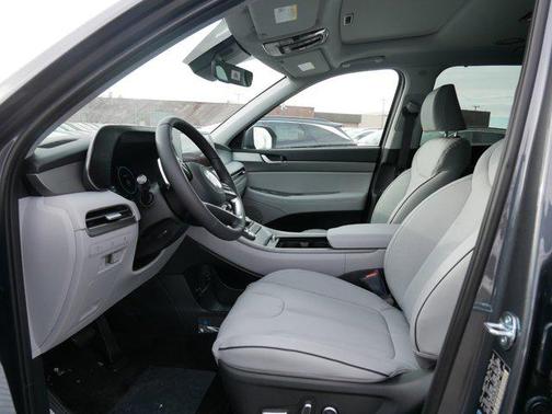2025 Hyundai PALISADE SEL Premium