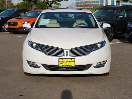 2013 Lincoln MKZ Base