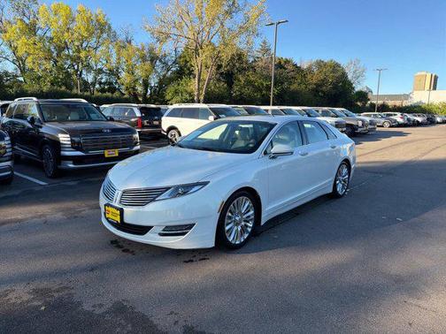 2013 Lincoln MKZ Base