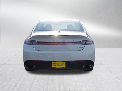 2013 Lincoln MKZ Base