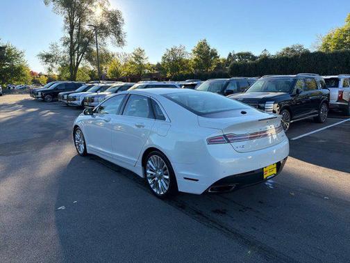 2013 Lincoln MKZ Base