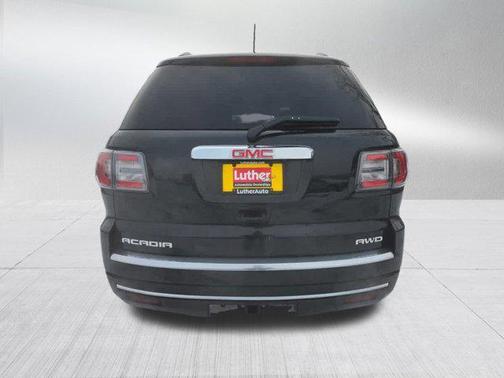 2013 GMC Acadia SLE-2