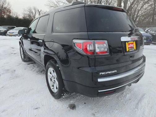 2013 GMC Acadia SLE-2