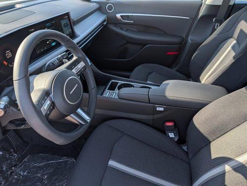 2026 Hyundai SONATA SEL