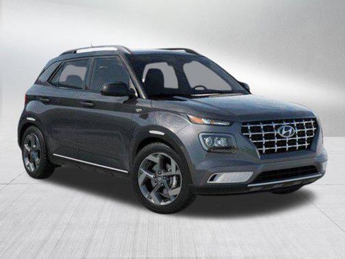 Ecotronic Gray w/Black Roof 2026 Hyundai VENUE SEL w/Two-Tone Roof
