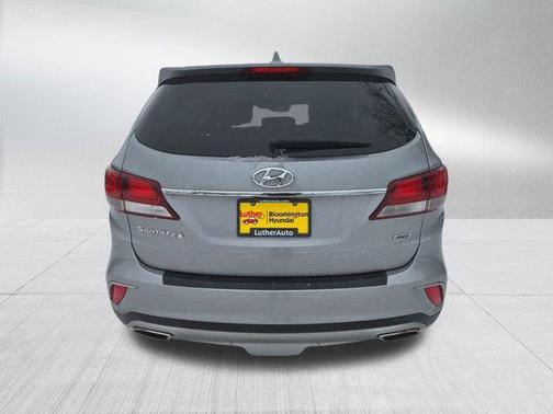 2018 Hyundai SANTA FE SE