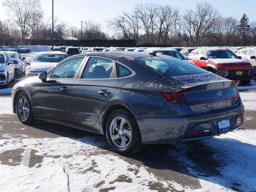 2023 Hyundai SONATA SE