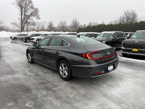 2023 Hyundai SONATA SE