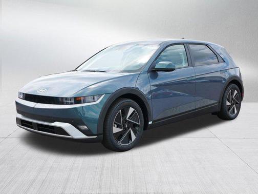 2025 Hyundai IONIQ 5 SE