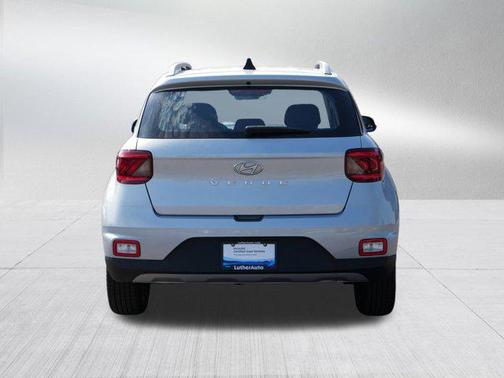 2022 Hyundai VENUE SEL