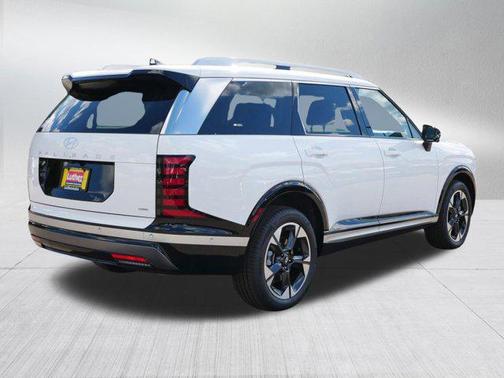 Creamy White Pearl 2026 Hyundai PALISADE Limited