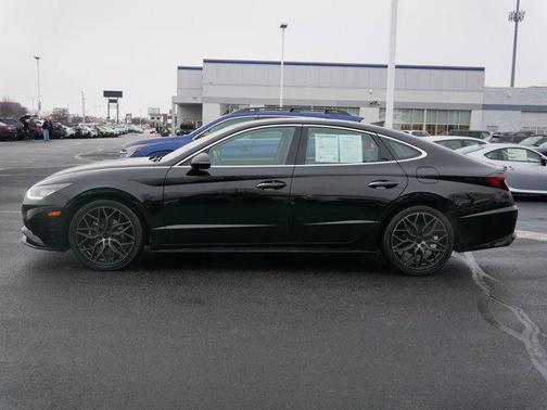 2021 Hyundai SONATA SEL Plus