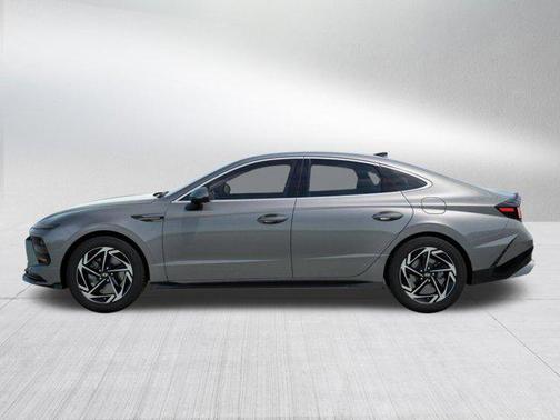 2026 Hyundai SONATA SEL