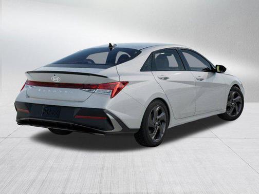 2026 Hyundai ELANTRA Sport