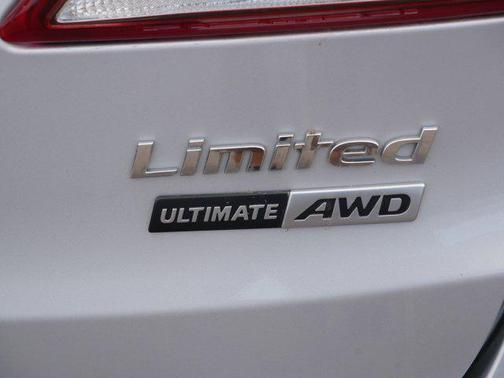 2017 Hyundai SANTA FE Limited Ultimate