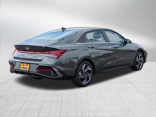 Amazon Gray 2026 Hyundai ELANTRA Limited
