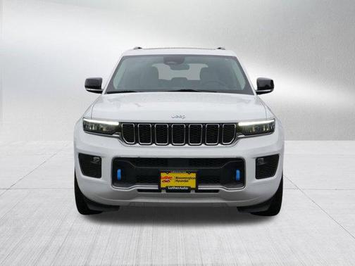2022 Jeep Grand Cherokee 4xe Overland